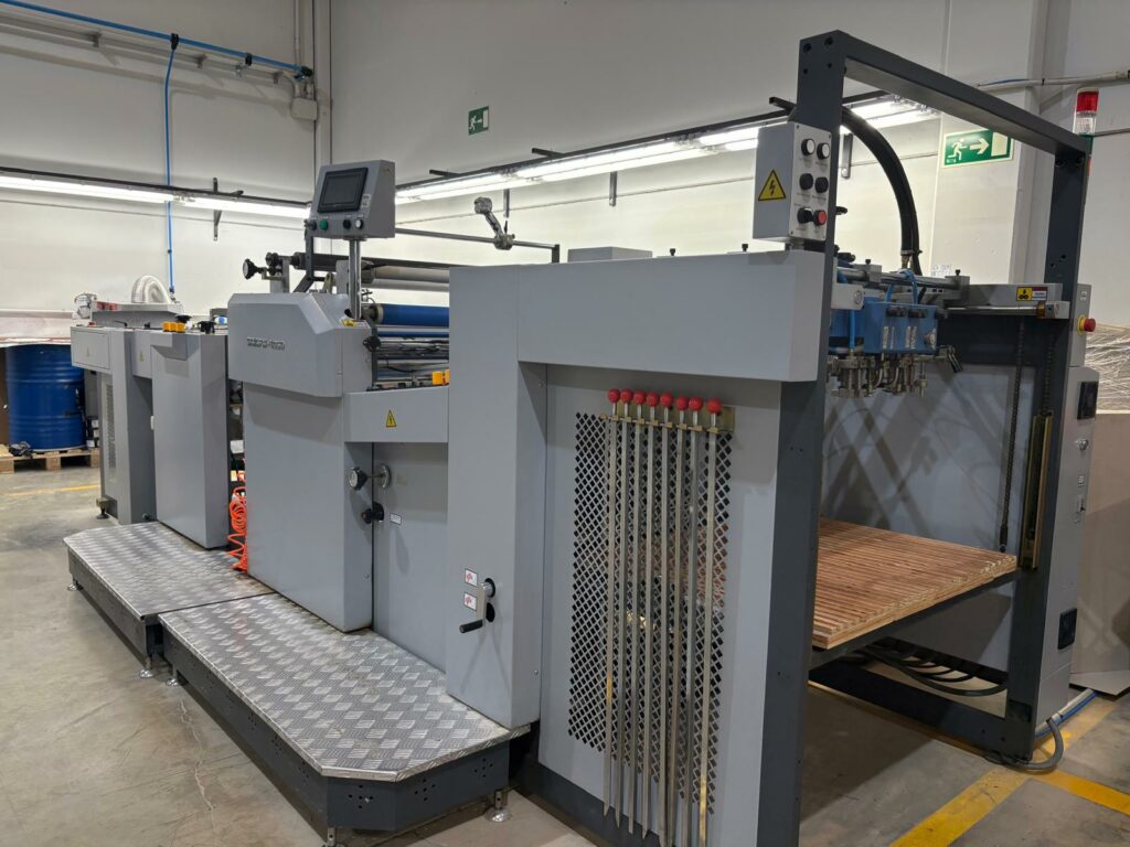 laminadora con la nave